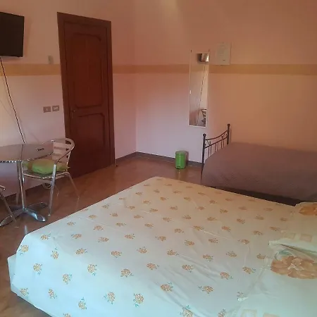 Leopardi Bed & Breakfast *